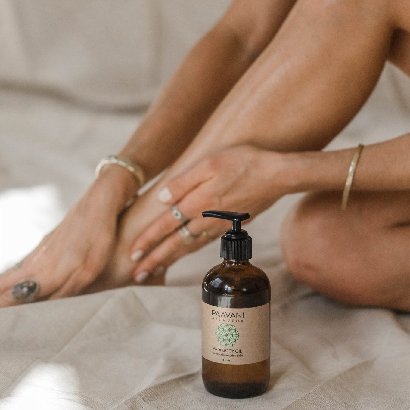 Vata Body Oil | Nourishing Ayurvedic Abhyanga Oil for Dry Skin-3